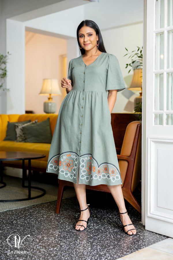 Hem Embroidered Flutter Sleeved Midi Dress