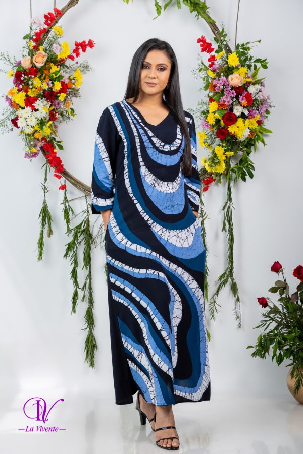 Abstract Printed V-Necked Batik Maxi Dress - Image 2