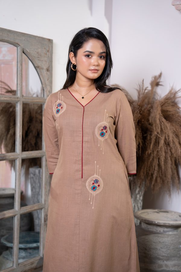 Embroidered Contrast Detailed Midi Dress